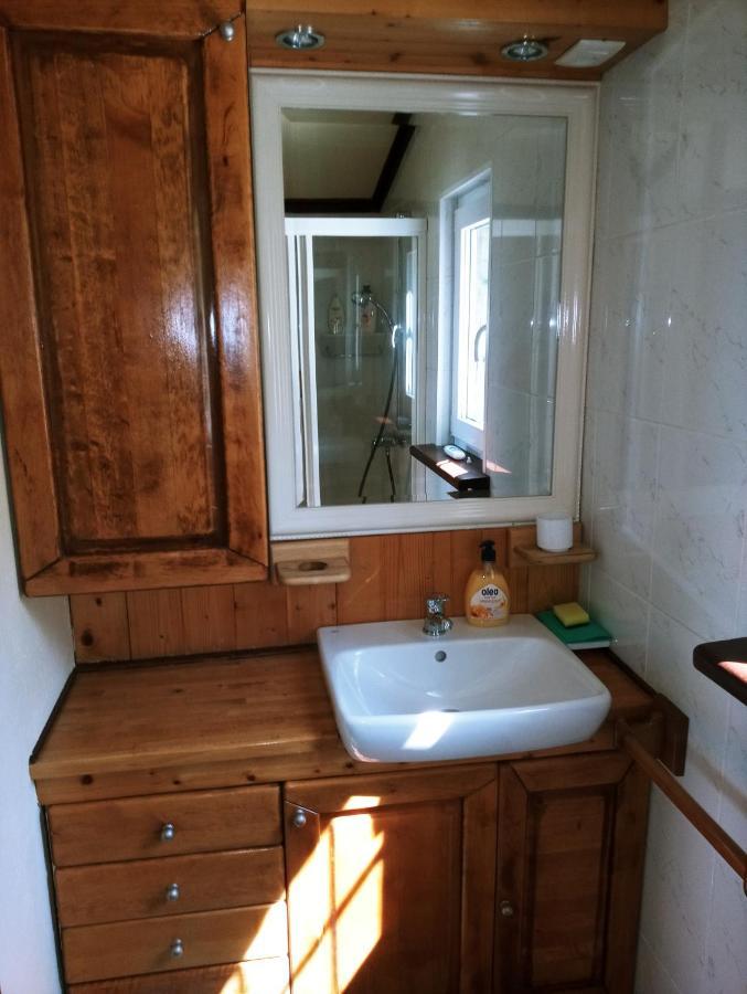 Apartments Pomjan Pogled Na Gore Экстерьер фото